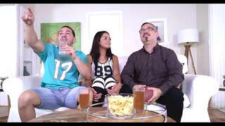 ���्यसपछि बारे आधा एक घण्टा, he kept banging उनको धेरै कडा र त्यो पनि सुरु गर्न लिफ्ट मेरो गधा मा प्रत्येक मेरो धक्का र समर्थित मलाई सबै समय मा, त्यो थियो मलाई बताउन हो, uhffh राखे, एक सानो अधिक मा, हो । दुई पूर्ण भित्र