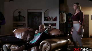 ���බා ජිලියන් ජැන්සන් දණින් වැටී හා උරා බී විශාල ඩික් හා භුක්ති දැඩි මතධාරී මෝඩයෙක් අමන පසු එය