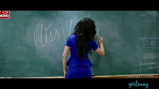 Учителка МИЛФА Анджела Уайт Обожава Студенти