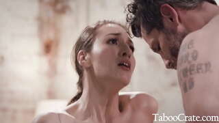 Mäi Chef Verdéngt Mech - Bella Rolland