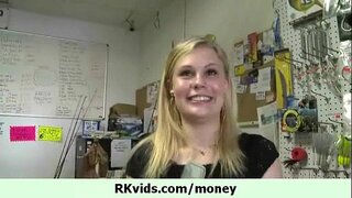 ���ातो किशोर केटी गरौं fuck उनको लागि नगद 10