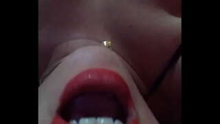 گرل فرینڈ ، گیندوں