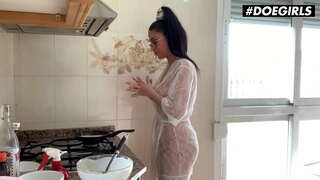 DOEGIRLS - #Florane راسل #الكرز قبلة مثير جبهة مورو الإسلامية للتحرير ناقتي خلال تأمين - سخونة الطبعة!